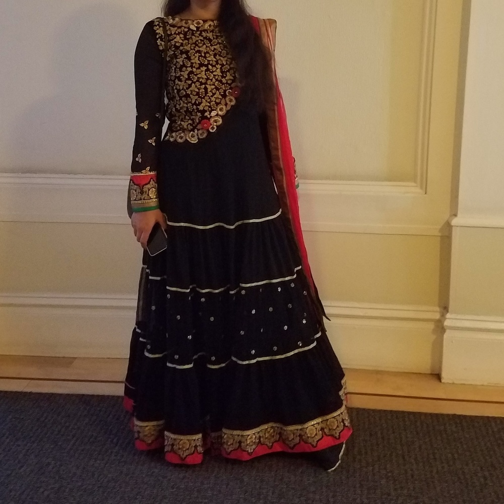 Indian Pakistani salwar Kameez Anarkali gown - Picture 4 of 4